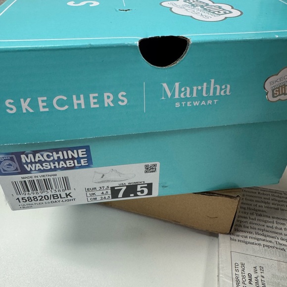Skechers Martha Stewart slip ons - Picture 2 of 3